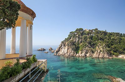 Camping Blanes sur la Costa Brava. Foule de services et d'activités de plein air en première ligne de mer