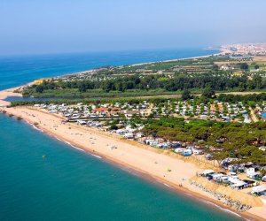 A Camping with views of the Mediterranean