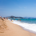 La plage de S'Abanell accessible depuis le camping El Pinar