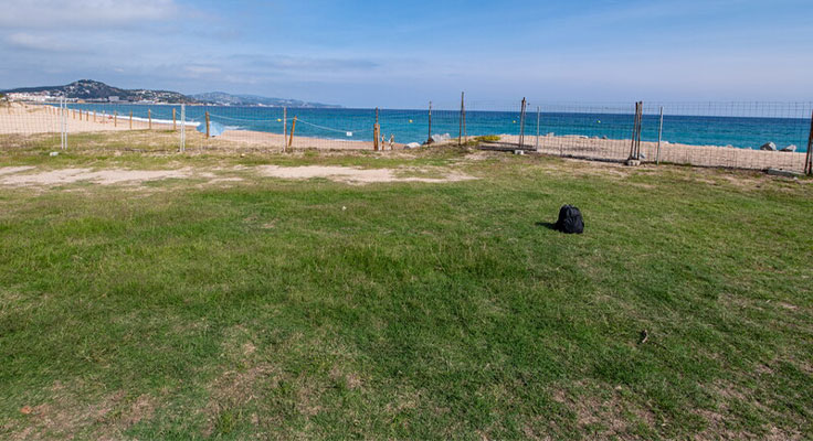 Emplacement de camping avec vue directe sur la plage