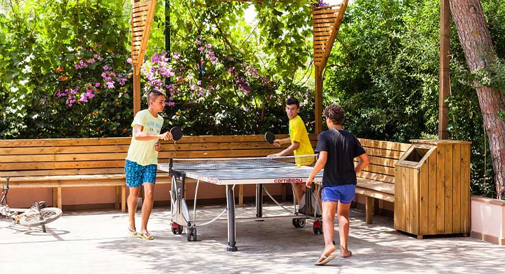 Des tournois sportifs sont organisés au camping